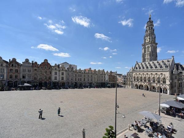 La cour des grands : photo 6 de la chambre suite junior avec terrasse