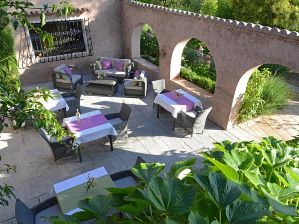 Le Mas du Chanoine : photo 3 de la chambre suite junior