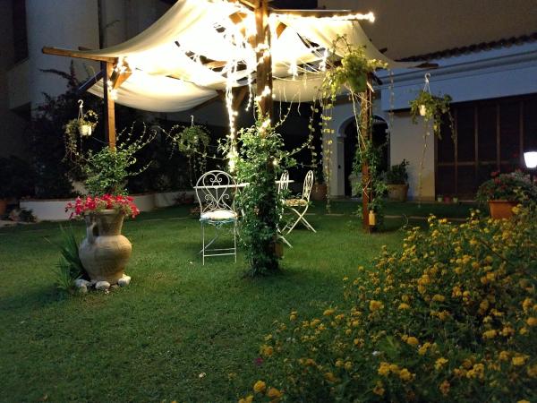 Gemma Di Gallura Charme B&B : photo 5 de la chambre chambre double ou lits jumeaux avec salle de bains privative