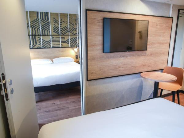 Ibis Tours Centre Giraudeau : photo 4 de la chambre suite familiale standard - 2 chambres communicantes