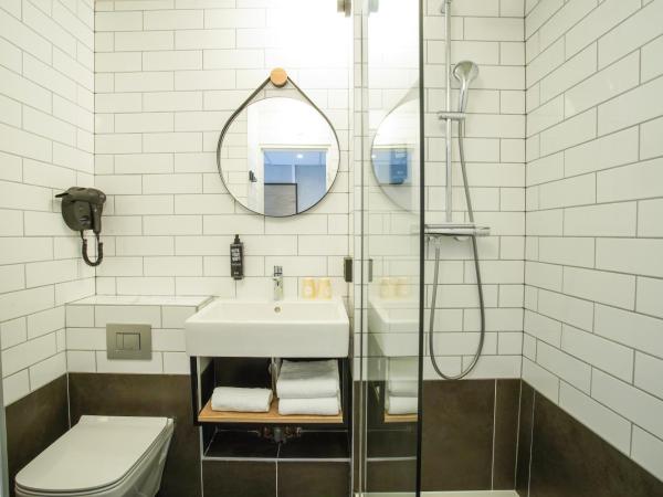 Ibis Tours Centre Giraudeau : photo 2 de la chambre chambre double standard