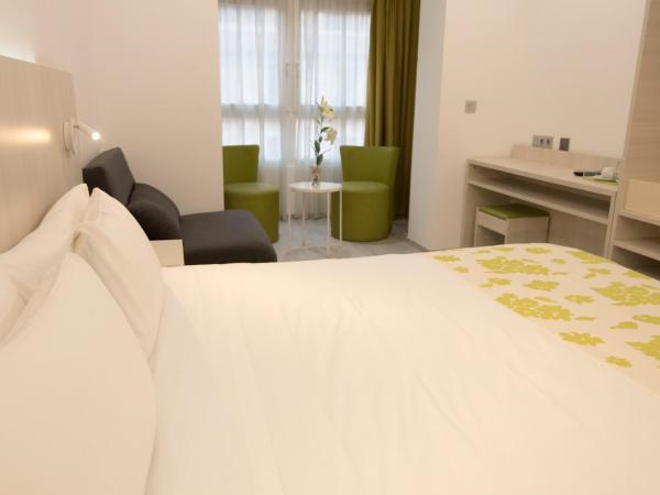 Rambla Alicante Contactless : photo 4 de la chambre chambre premium avec balcon fermé - vue sur ville