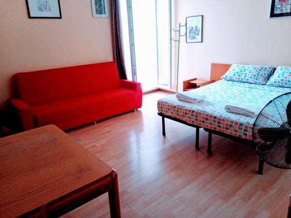 B&B Fenice Barocca : photo 3 de la chambre grande chambre double ou lits jumeaux avec salle de bains commune