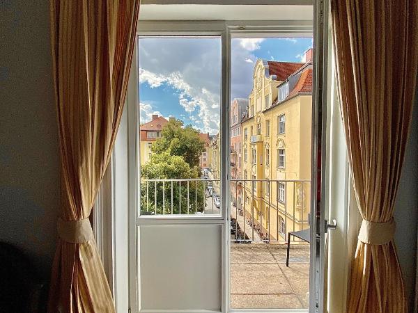 Das Nikolai Hotel : photo 3 de la chambre chambre double deluxe avec balcon