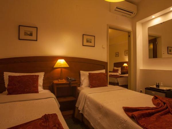 Vera Cruz Porto Downtown Hotel : photo 2 de la chambre suite familiale