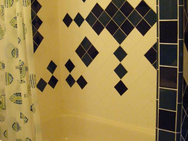 Auberge des Arts Bed and Breakfast : photo 8 de la chambre chambre lit queen-size avec salle de bains privative