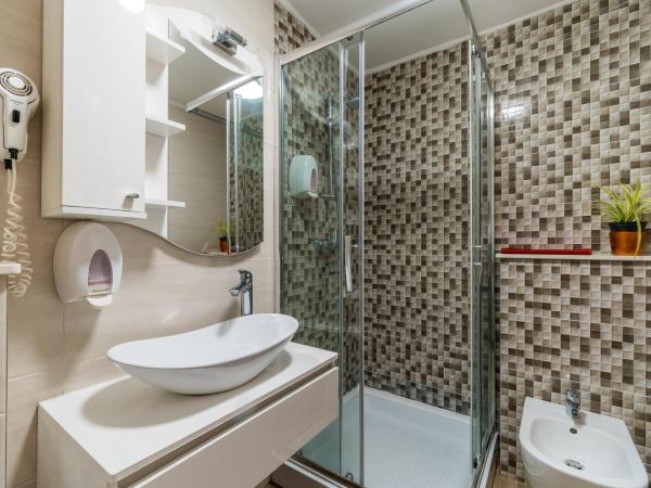 Hotel Dubrovnik : photo 4 de la chambre chambre double avec balcon