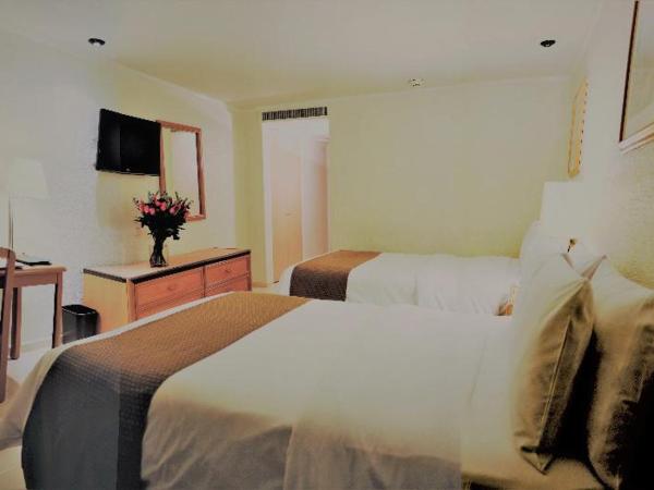 Hotel PF : photo 6 de la chambre room #18583313