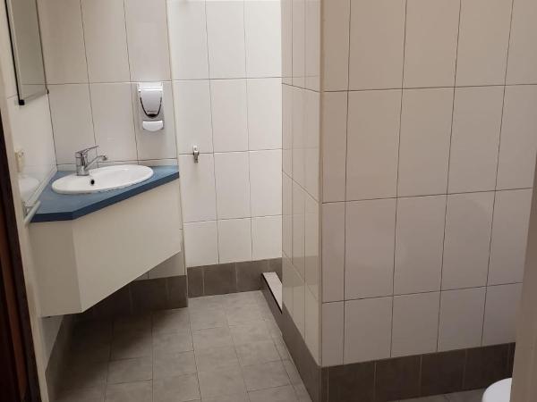 Aquarius Backpackers Resort : photo 4 de la chambre bed in 10-bed mixed dormitory room with terrace (age 18 - 35 years only)