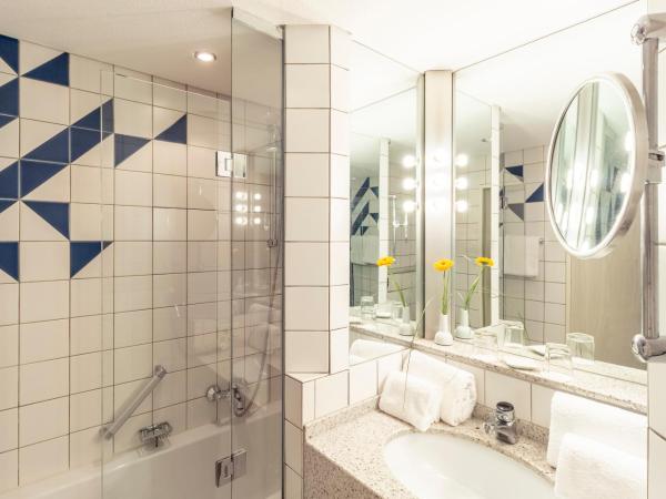 Mercure Hotel Köln City Friesenstraße : photo 2 de la chambre chambre standard lit queen-size