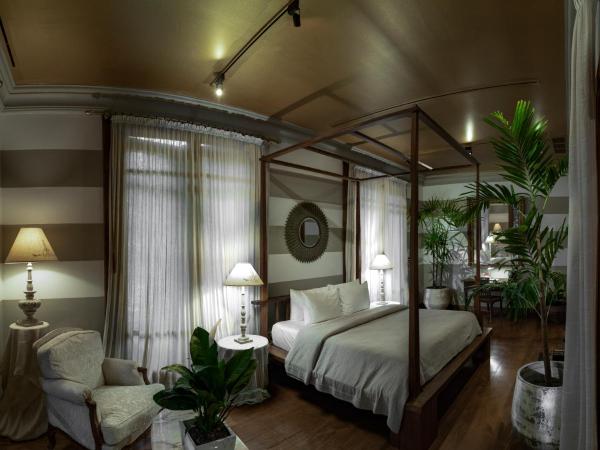 Chandra Residence : photo 3 de la chambre suite supérieure lit king-size