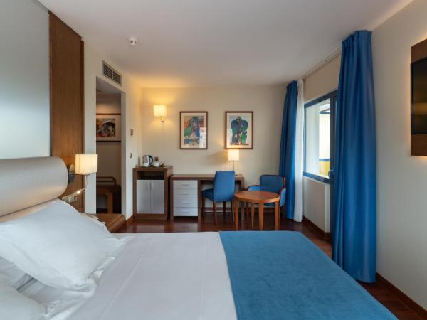 Hotel MS Maestranza Málaga : photo 1 de la chambre chambre double standard - occupation simple