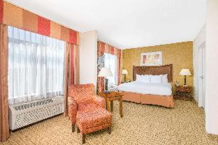 Wingate by Wyndham Savannah Pooler : photo 2 de la chambre suite avec 2 lits queen-size - non-fumeurs