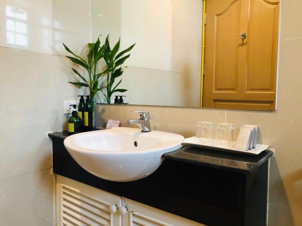 Alt Hotel Nana by UHG : photo 3 de la chambre economy room no window