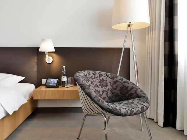 Dorint City-Hotel Bremen : photo 8 de la chambre chambre lit king-size standard