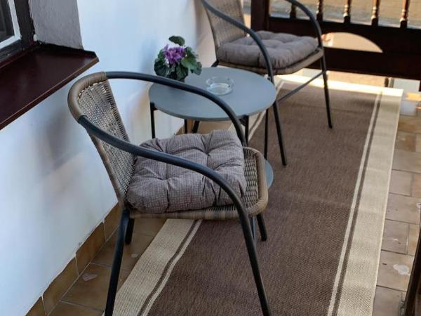 Pension Clara : photo 1 de la chambre chambre lits jumeaux avec balcon