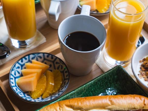 Stay Swanky Bed & Breakfast : photo 5 de la chambre deluxe triple room - ilica street 50