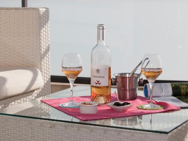 Hôtel Baptistin : photo 2 de la chambre chambre double supérieure - vue sur mer - deuxième Étage