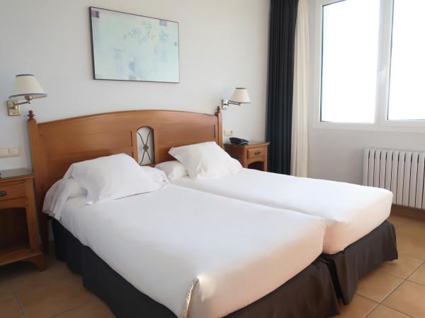 Hotel Gudamendi : photo 6 de la chambre offre spéciale - chambre lits jumeaux - vue sur jardin