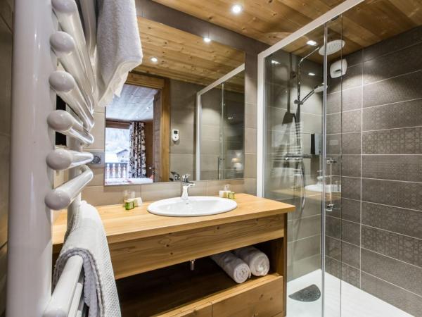 Hotel Les Bruyères : photo 3 de la chambre chambre lits jumeaux deluxe