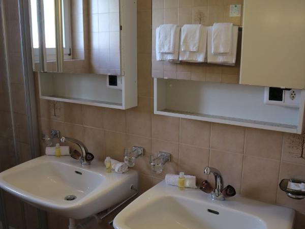 Spenglers Inn : photo 3 de la chambre chambre triple