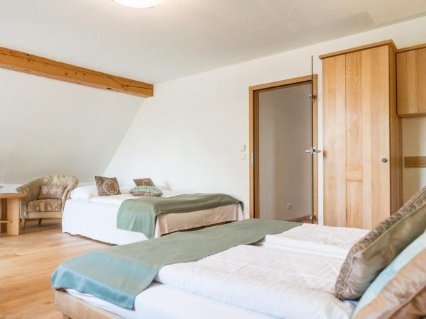 Ökotel Hamburg : photo 2 de la chambre chambre familiale