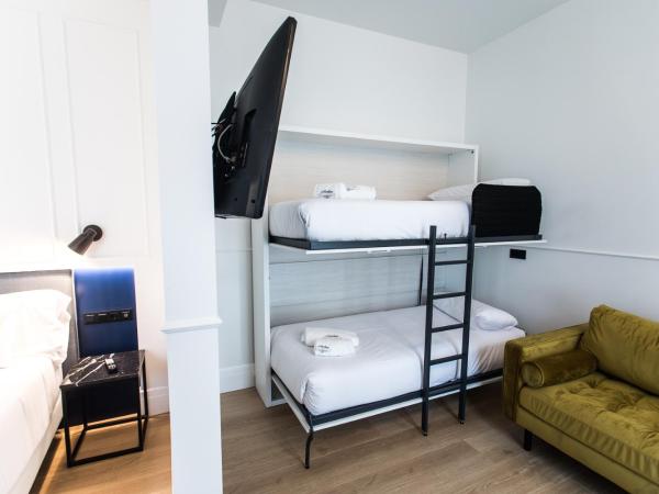 Villa Eugenia Boutique Hotel : photo 8 de la chambre suite junior avec terrasse