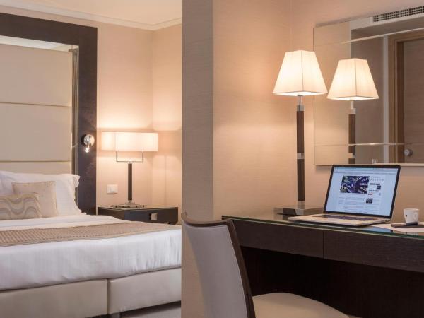 Galaxy Iraklio Hotel : photo 8 de la chambre suite exécutive