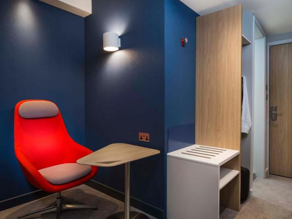 Holiday Inn Express Belfast City, an IHG Hotel : photo 5 de la chambre chambre lits jumeaux standard