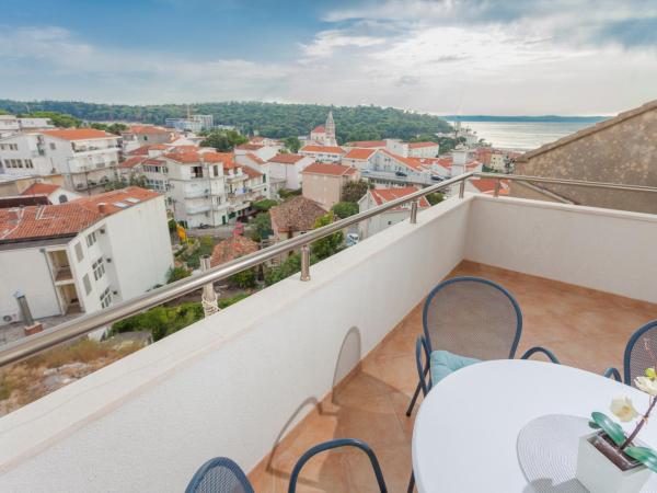 Apartments & Rooms Alagić : photo 10 de la chambre appartement avec balcon