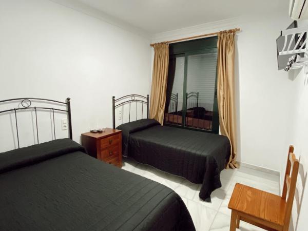 HOSTAL EL MOLINO : photo 2 de la chambre chambre double