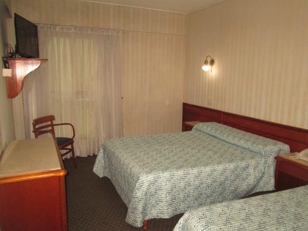 Hotel Luey : photo 5 de la chambre chambre lit queen-size 