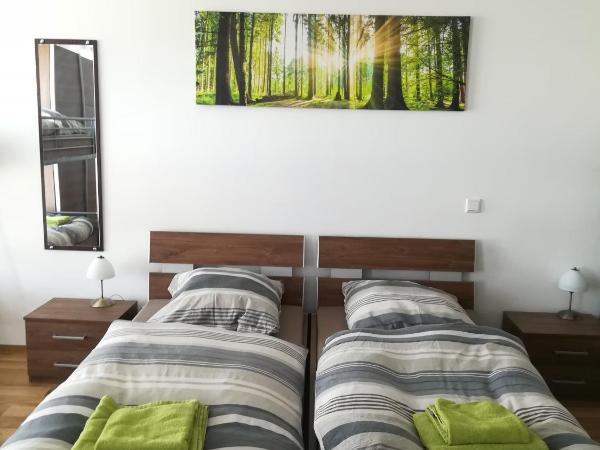 Jura Hotel : photo 4 de la chambre chambre familiale avec balcon