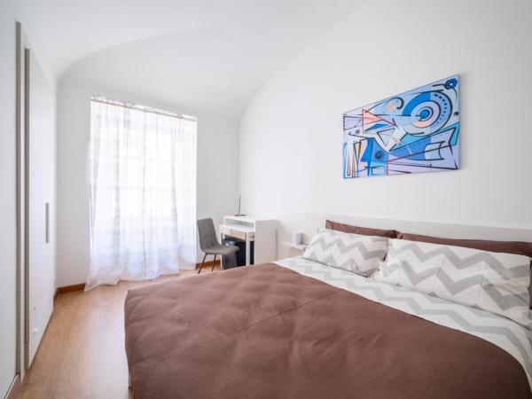 TO.STA BwithoutB HOME SHARING NEL CENTRO DI TORINO : photo 8 de la chambre chambre double