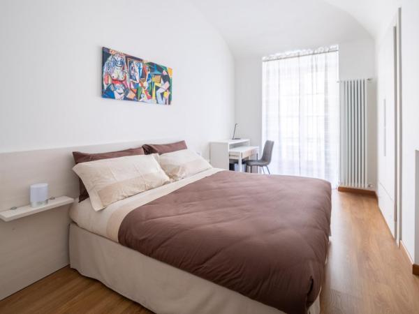 TO.STA BwithoutB HOME SHARING NEL CENTRO DI TORINO : photo 6 de la chambre chambre double