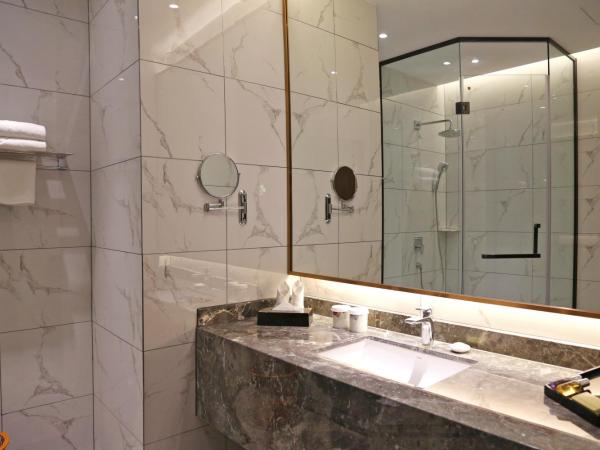 Guangdong Yingbin Hotel-Free Canton Fair Shuttle Bus : photo 3 de la chambre chambre double