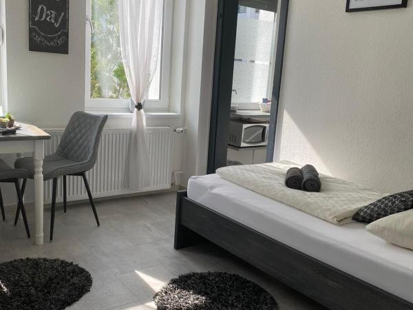 Schulz Apartments : photo 4 de la chambre appartement lits jumeaux avec cuisine