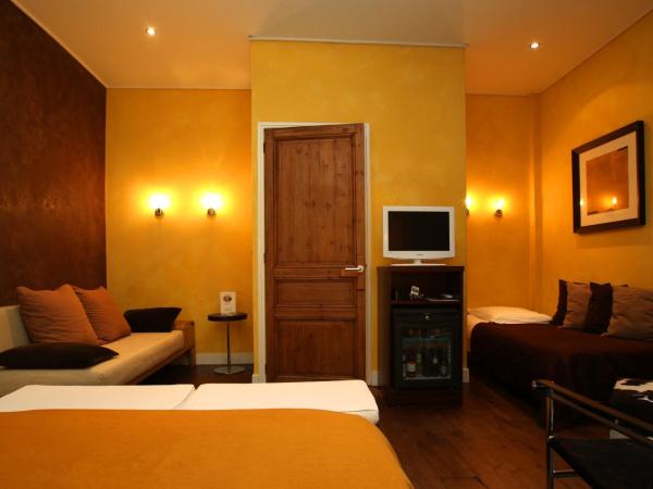 Hotel des Arceaux : photo 7 de la chambre chambre lit queen-size triple supérieure