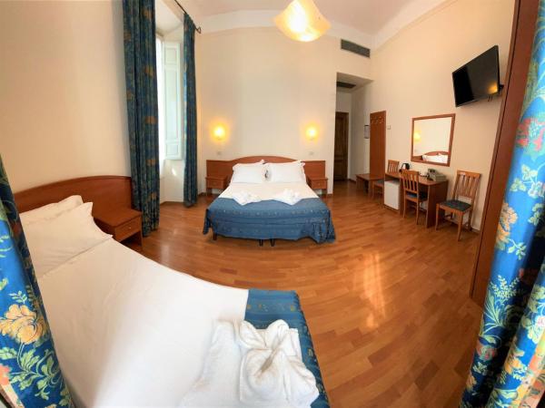 Soggiorno Madrid : photo 2 de la chambre chambre triple confort
