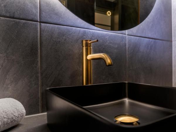 Batman's Hill on Collins : photo 5 de la chambre chambre premier