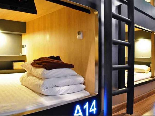 MyBed Ratchada - Sha Extra Plus : photo 4 de la chambre capsule privée pour homme avec télévision et wi-fi gratuit