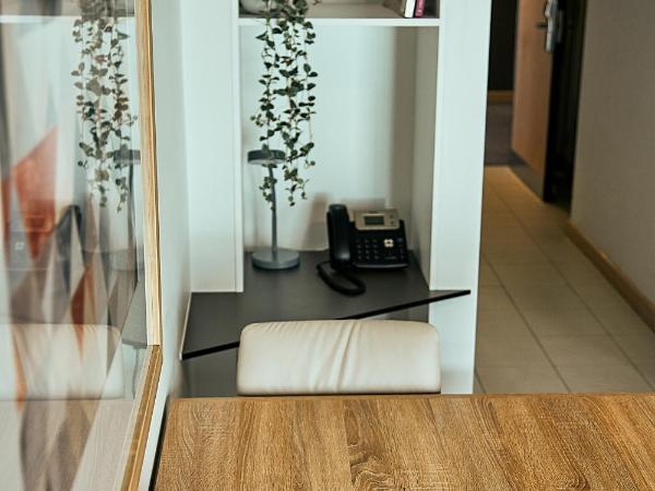 Salamanca Inn : photo 8 de la chambre suite lit king-size