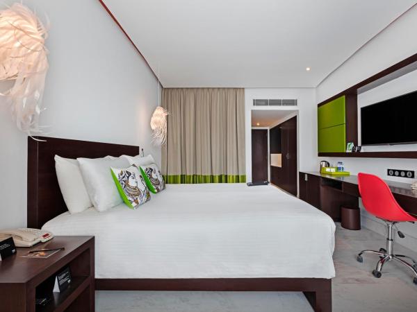 The Park Chennai : photo 4 de la chambre chambre lit queen-size de luxe