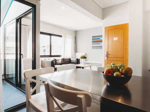 Athens Studios : photo 1 de la chambre suite familiale avec terrasse pour dîner - vue sur acropole