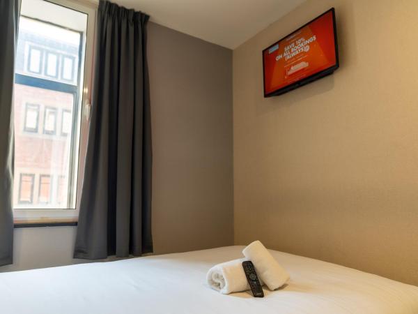 easyHotel Leeds : photo 2 de la chambre chambre double - accessible aux personnes à mobilité réduite 