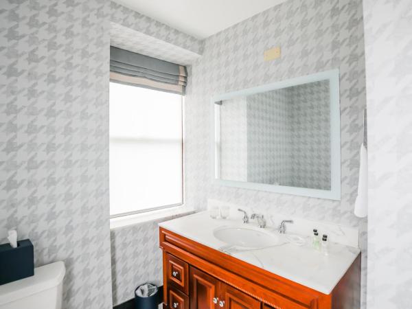 Dunhill Hotel : photo 4 de la chambre chambre lit king-size