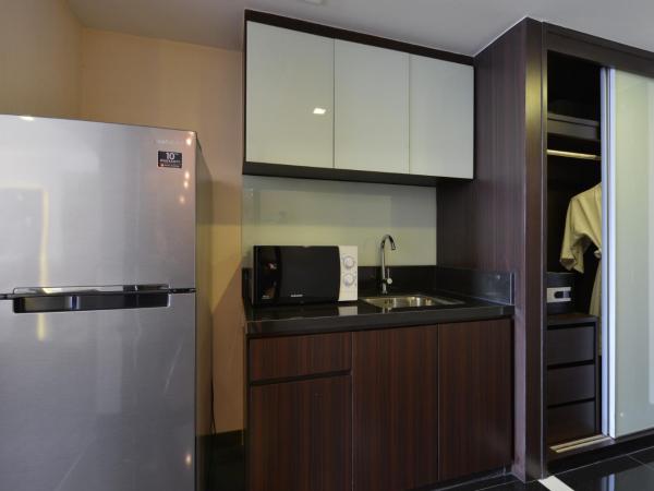 Hotel Royal Bangkok@Chinatown : photo 4 de la chambre chambre deluxe premium