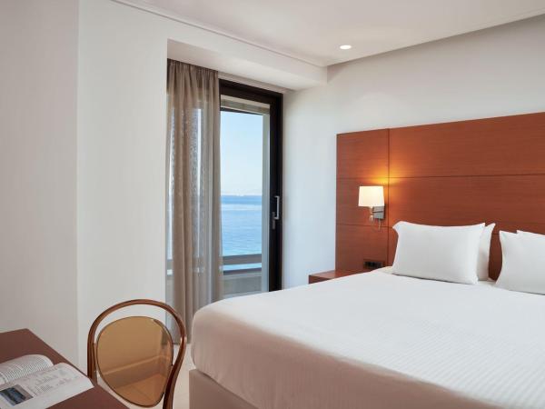 Bellevue On The Beach Suites : photo 2 de la chambre suite 1 chambre avec vue premium