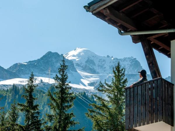 Chalet ATC Routes du Monde Argentiere-Chamonix : photo 1 de la chambre chambre double ou lits jumeaux