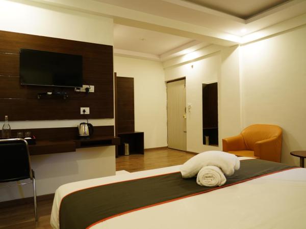 Suraksha Stay ITPL Hotel Banglore : photo 6 de la chambre chambre lit king-size standard